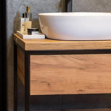 Alpstuga Blizej Gor- Nowoczesne W Gorach Z Balia