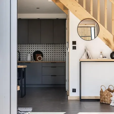 Alpstuga Blizej Gor- Nowoczesne W Gorach Z Balia