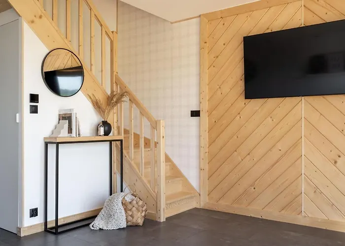 Blizej Gor- Nowoczesne W Gorach Z Balia *